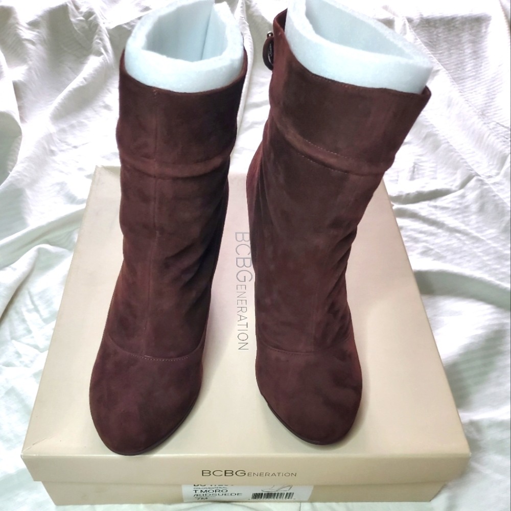 NWOT BCBGeneration ankle boots